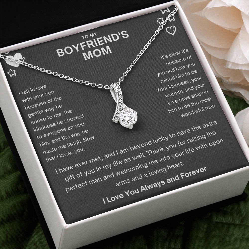 To My Boyfriends Mom - Perfect Man Alluring Beauty Necklace