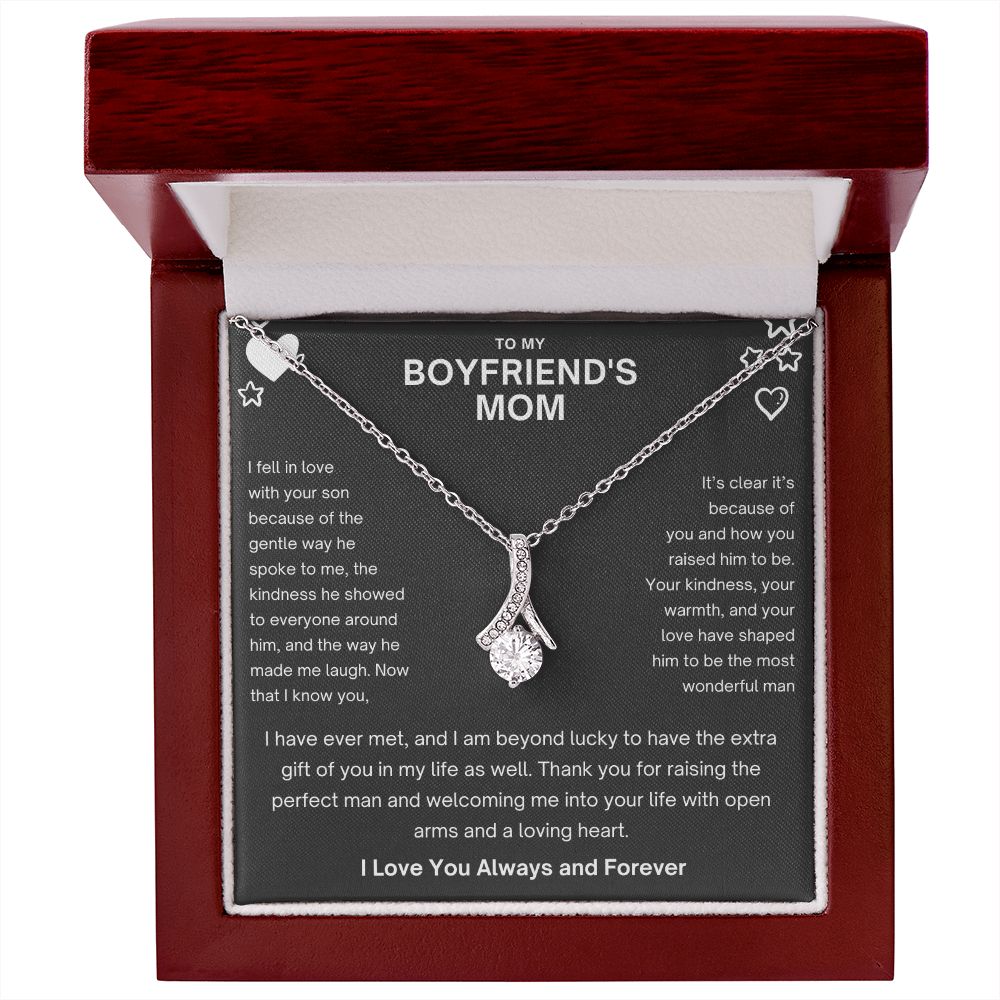 To My Boyfriends Mom - Perfect Man Alluring Beauty Necklace