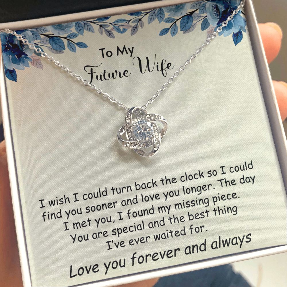 To My Future Wife Necklace Christmas Valentines Mothers Day Anniversary Birthday Love Knot Jewelry Gifts With Message Card Box Personalized Present Pendant for Future Wife Soulmate Girlfriend Fiance